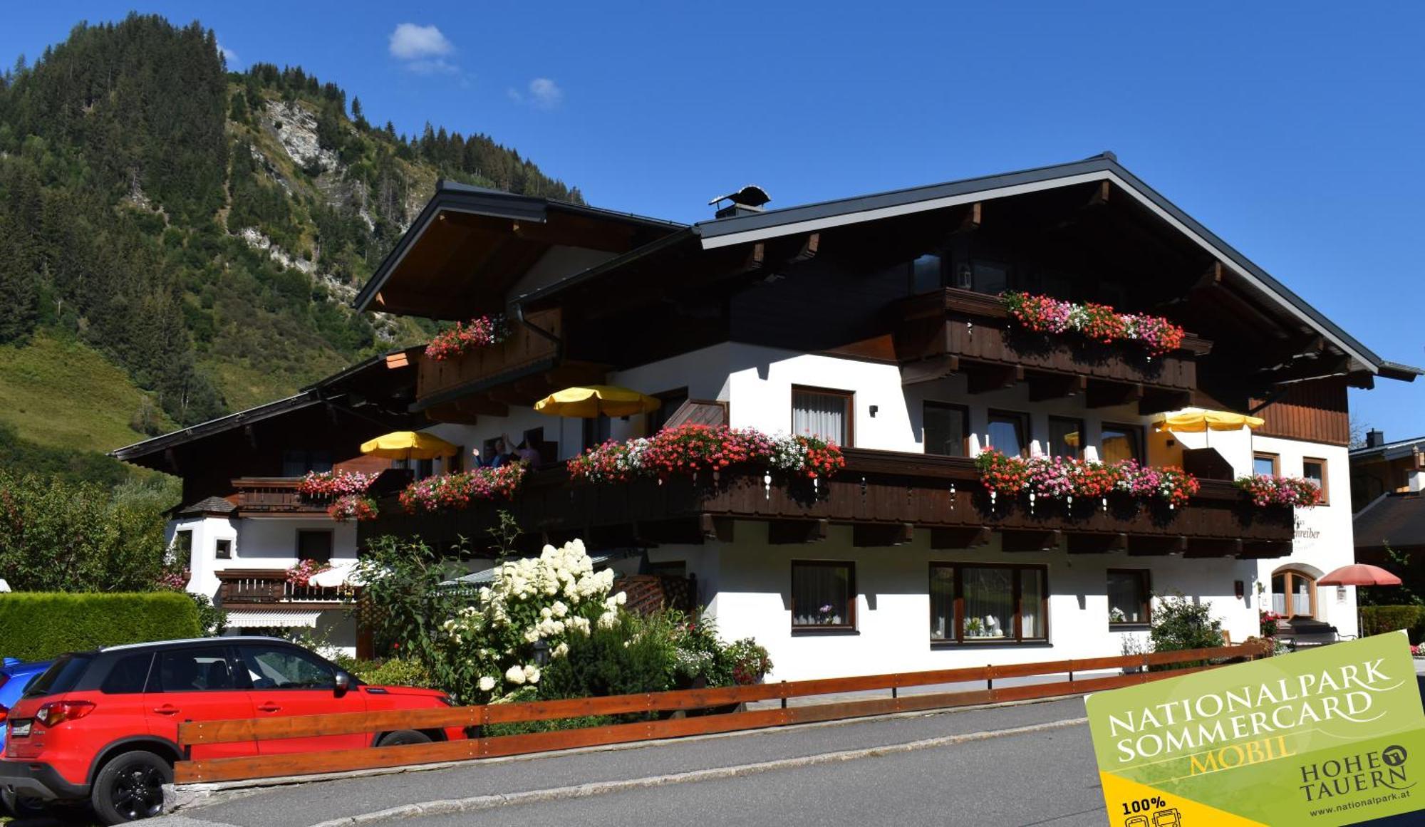 Pension Und Appartement Weinschreiber Rauris Exterior photo